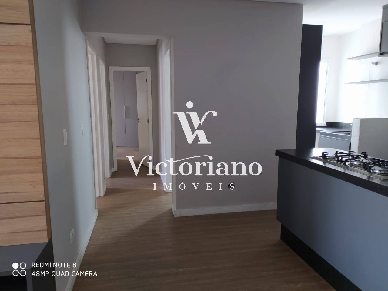 Apartamento à venda com 3 quartos, 80m² - Foto 2