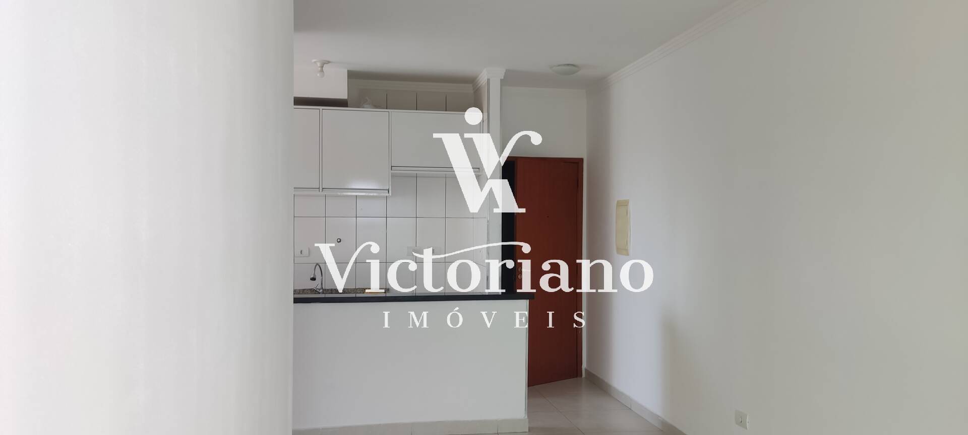 Apartamento à venda com 3 quartos, 80m² - Foto 1