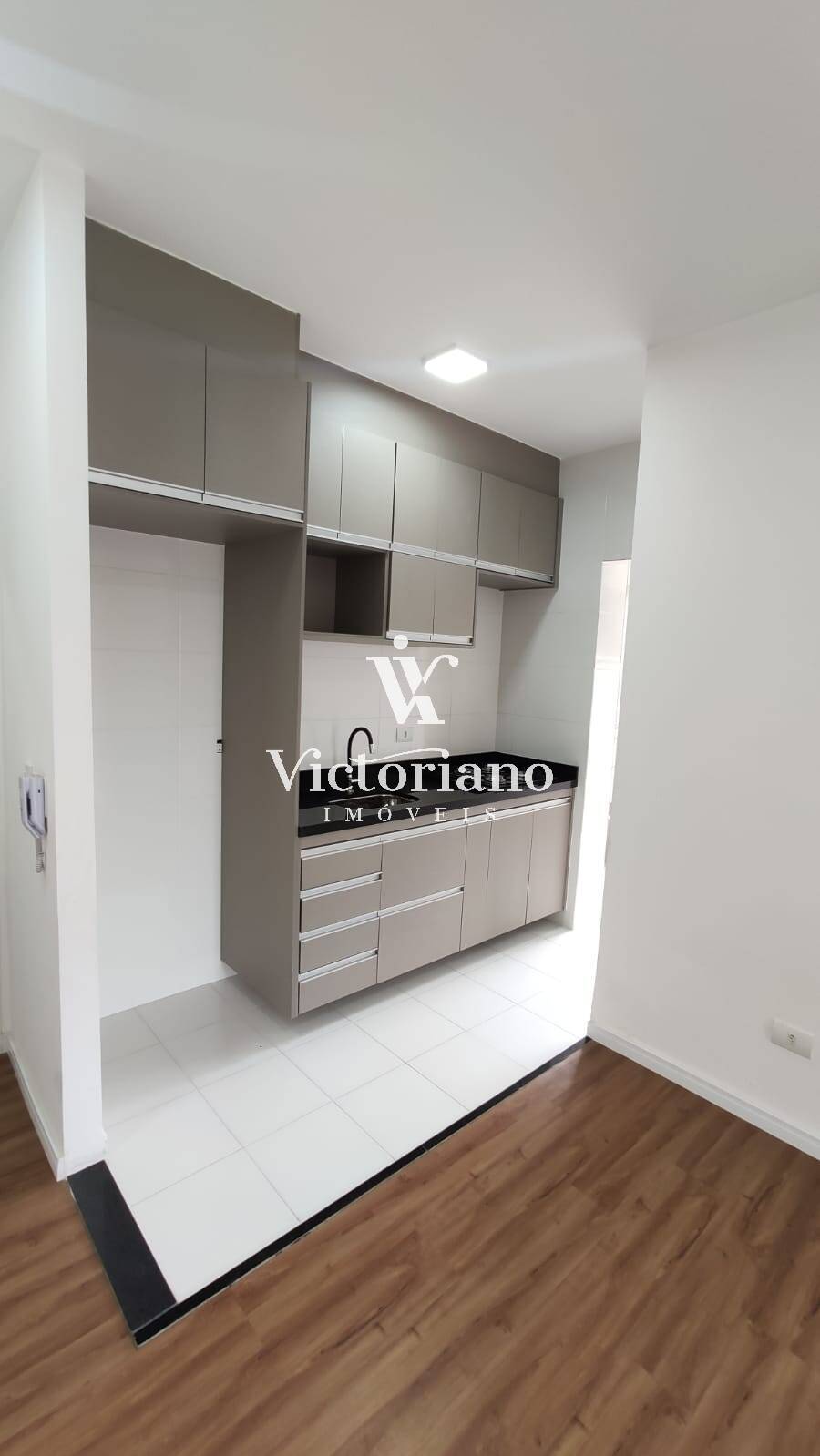 Apartamento à venda com 2 quartos, 64m² - Foto 8