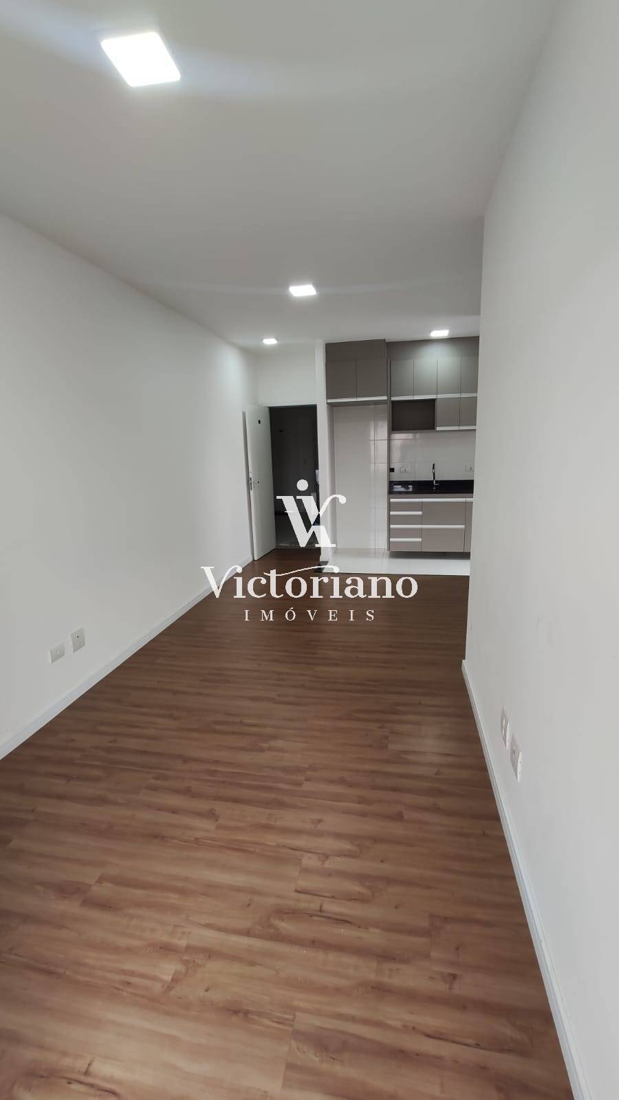 Apartamento à venda com 2 quartos, 64m² - Foto 4