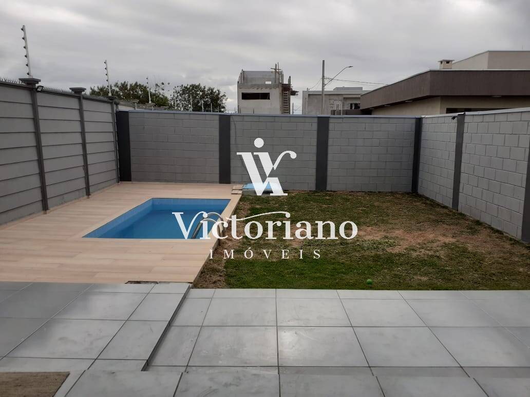 Casa de Condomínio à venda com 4 quartos, 256m² - Foto 32