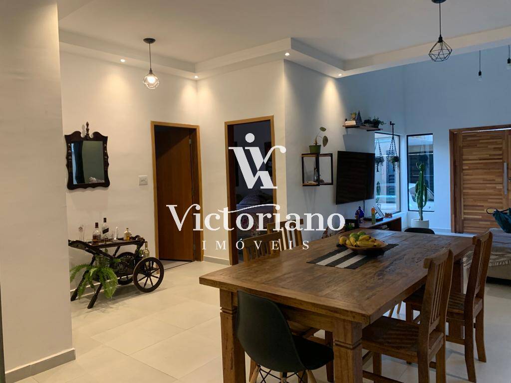 Casa à venda com 3 quartos, 250m² - Foto 5