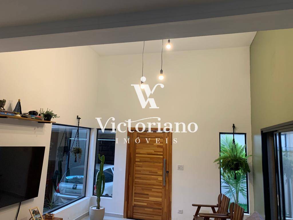 Casa à venda com 3 quartos, 250m² - Foto 10