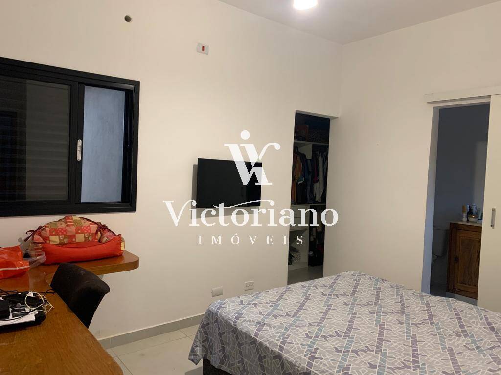 Casa à venda com 3 quartos, 250m² - Foto 16