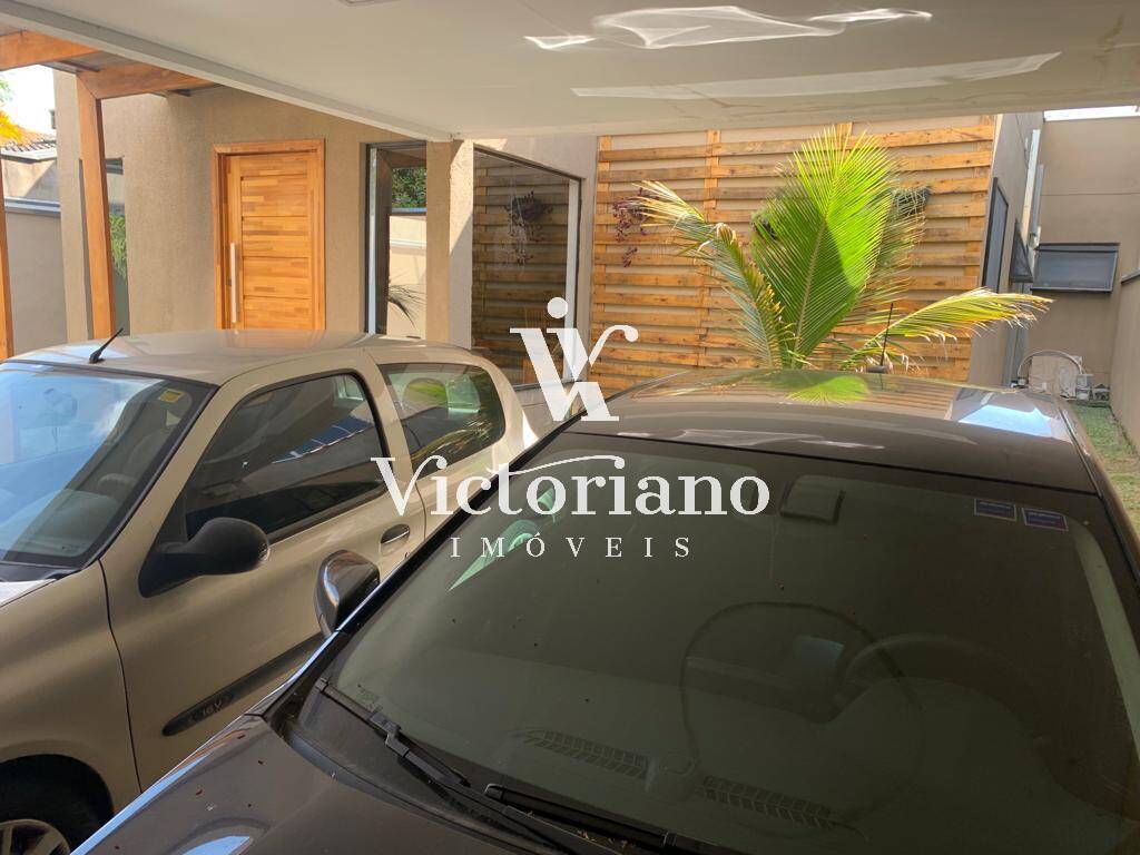 Casa à venda com 3 quartos, 250m² - Foto 24