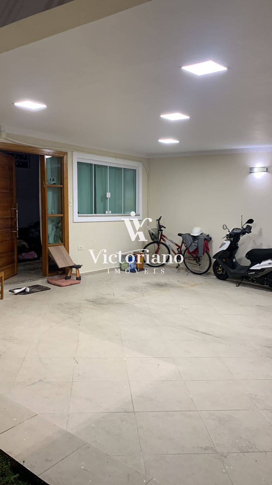 Casa à venda com 3 quartos, 250m² - Foto 16