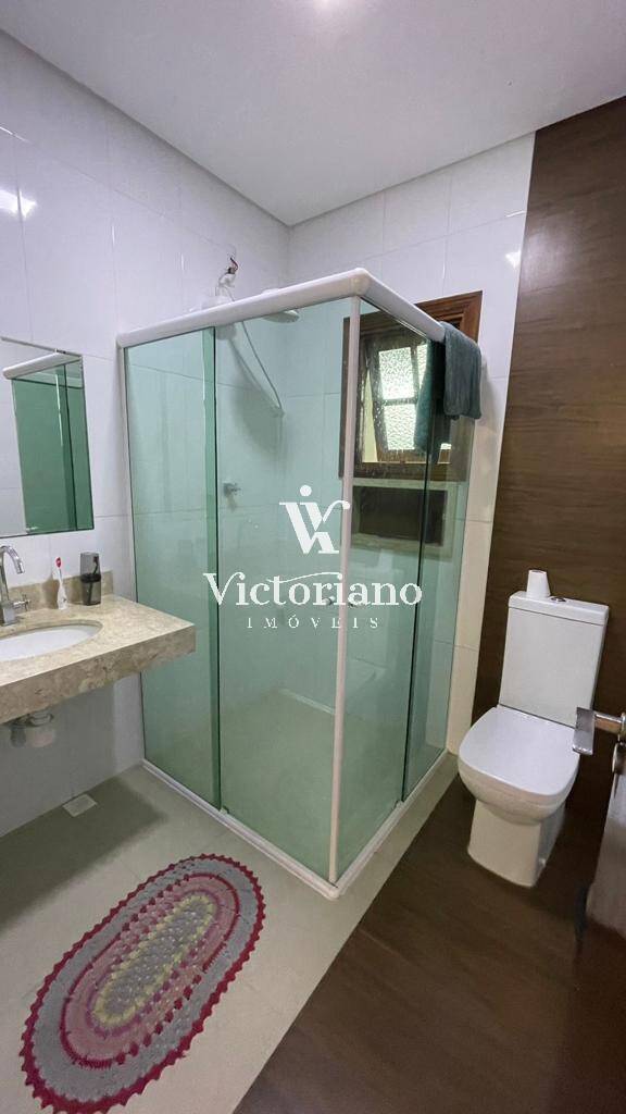 Casa à venda com 3 quartos, 300m² - Foto 9