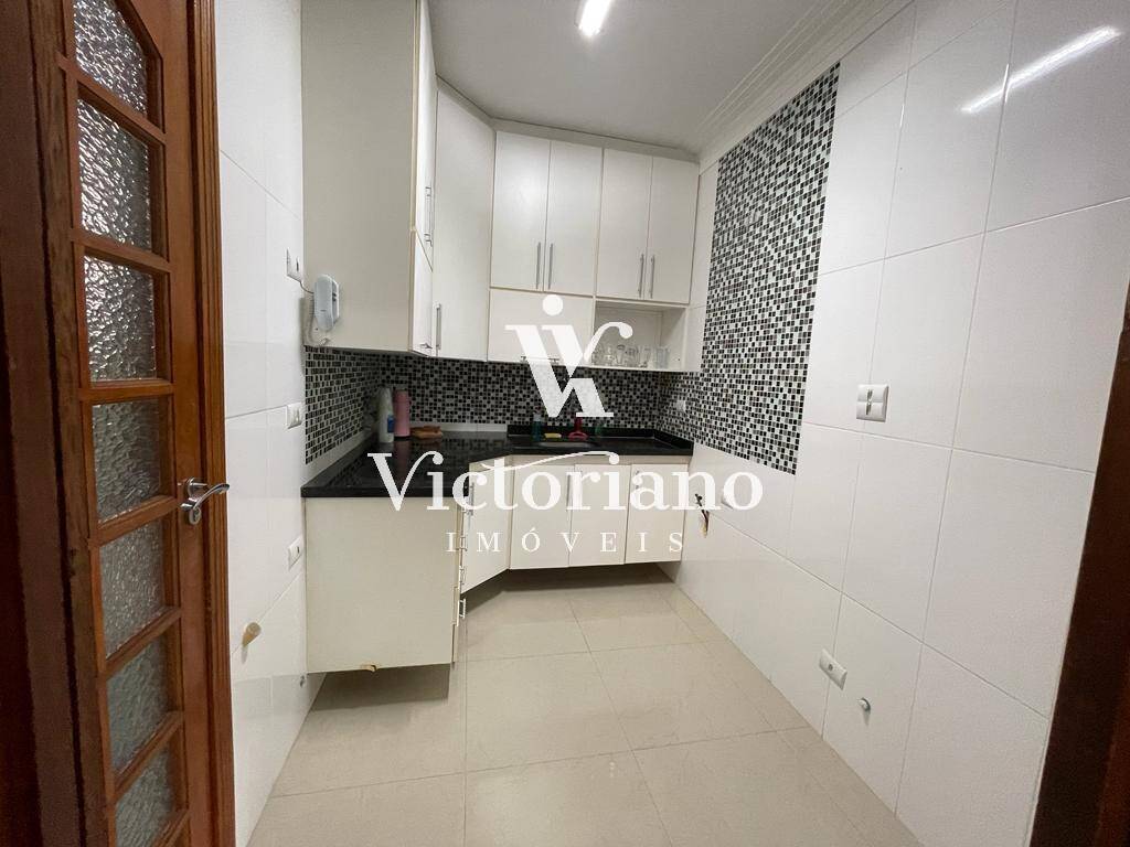 Casa à venda com 3 quartos, 300m² - Foto 6