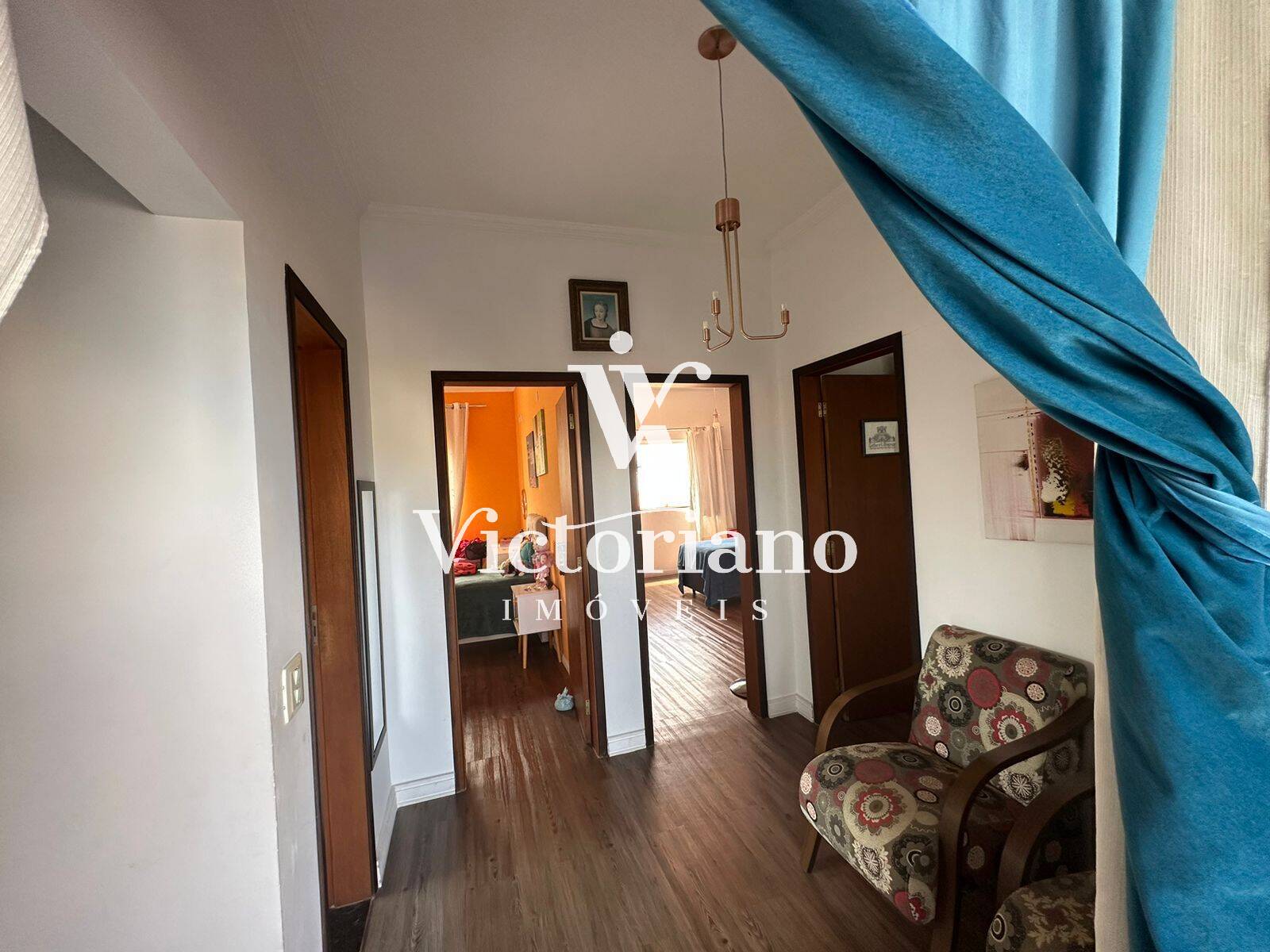 Casa à venda com 4 quartos, 300m² - Foto 33