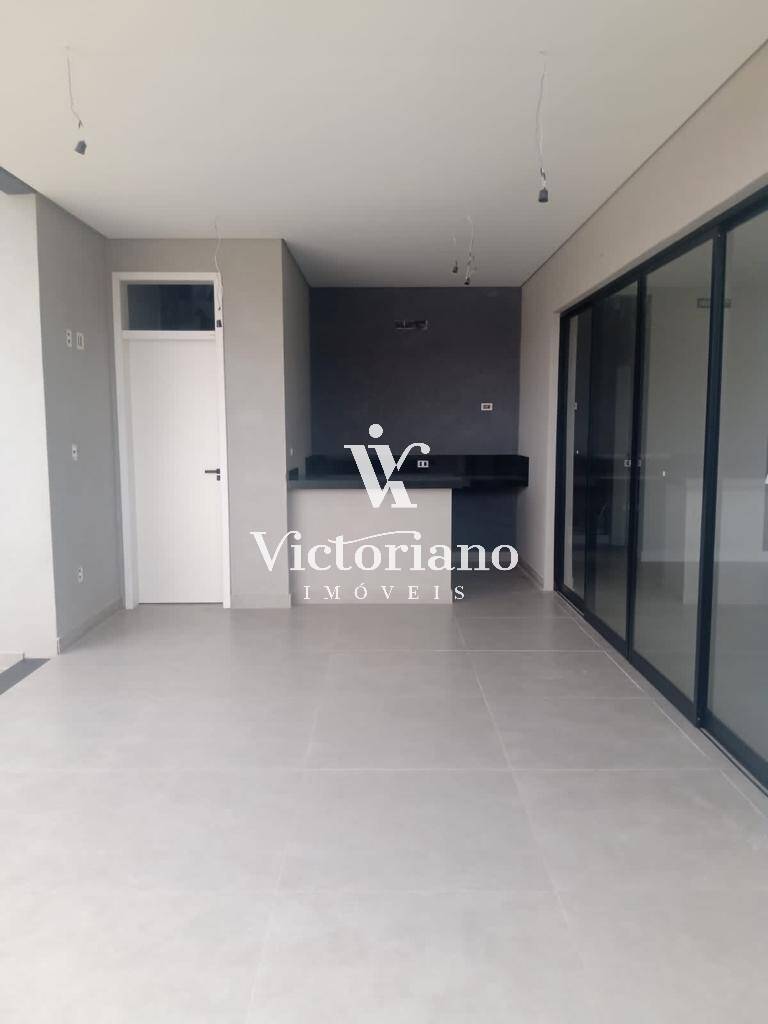 Casa à venda com 3 quartos, 221m² - Foto 26