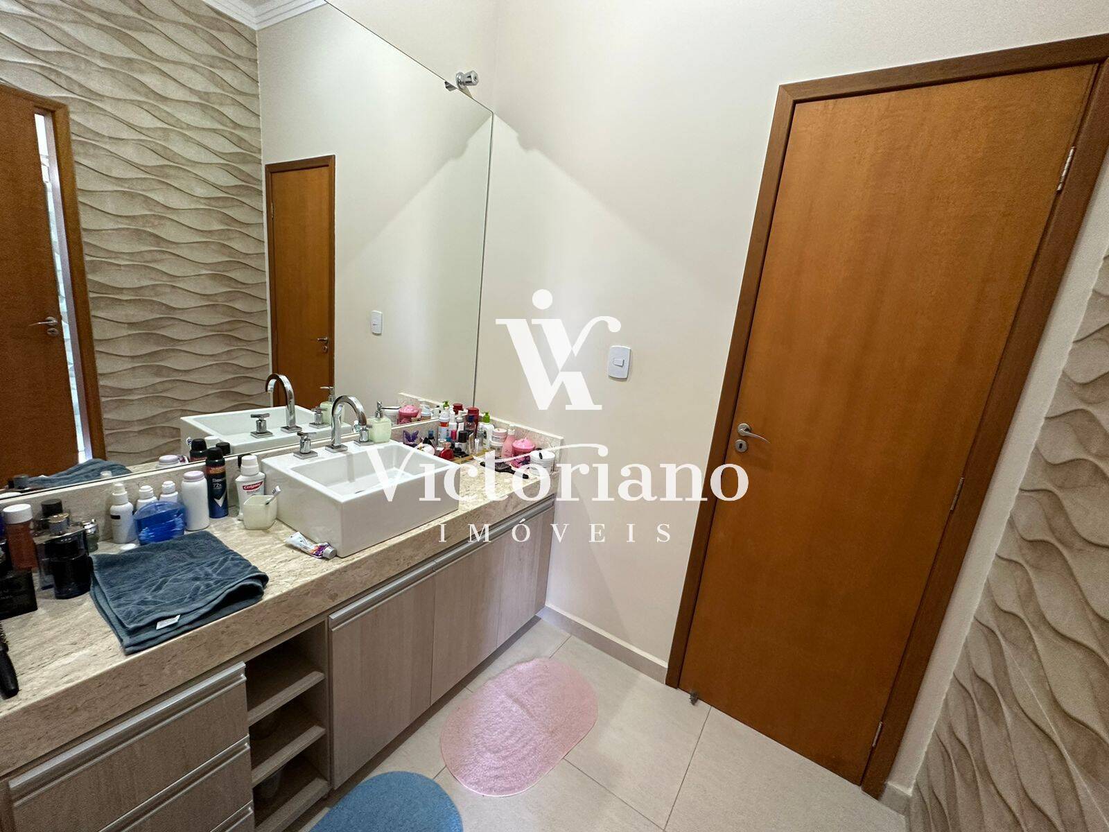 Casa de Condomínio à venda com 3 quartos, 250m² - Foto 22