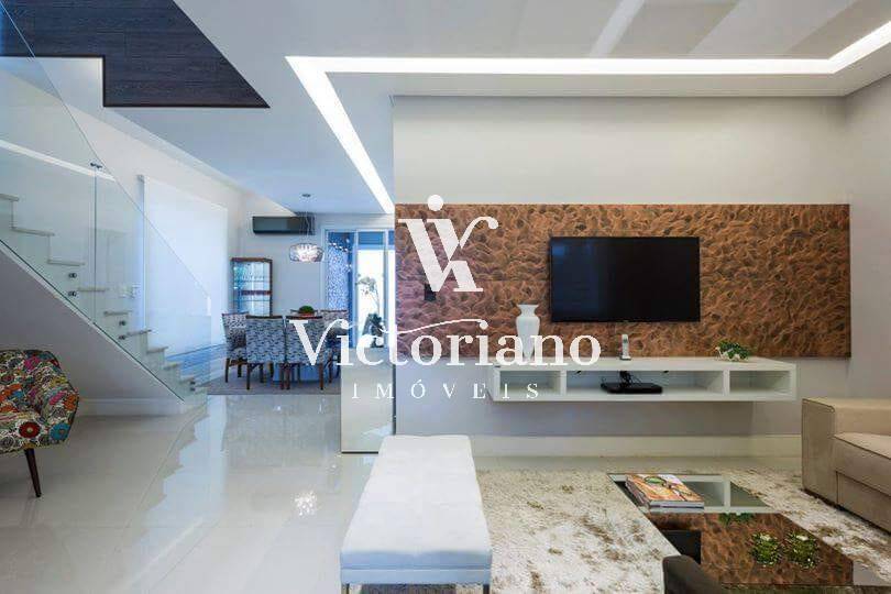 Casa de Condomínio à venda com 3 quartos, 250m² - Foto 4