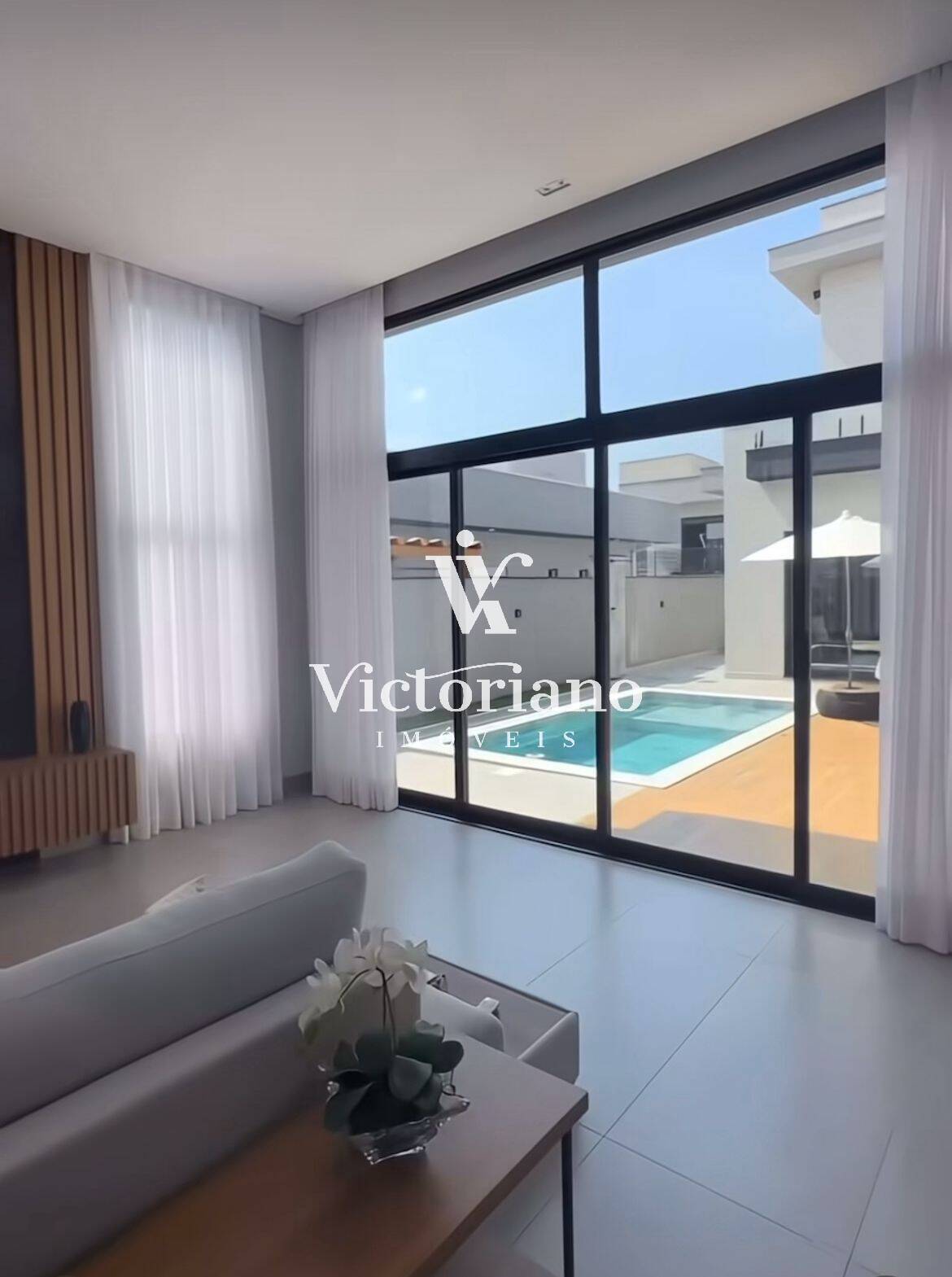 Casa de Condomínio à venda com 4 quartos, 323m² - Foto 4