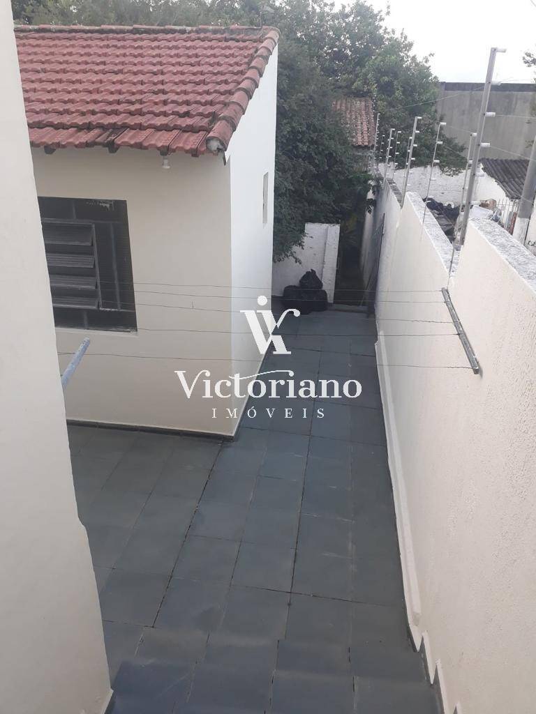 Casa à venda com 3 quartos, 363m² - Foto 16