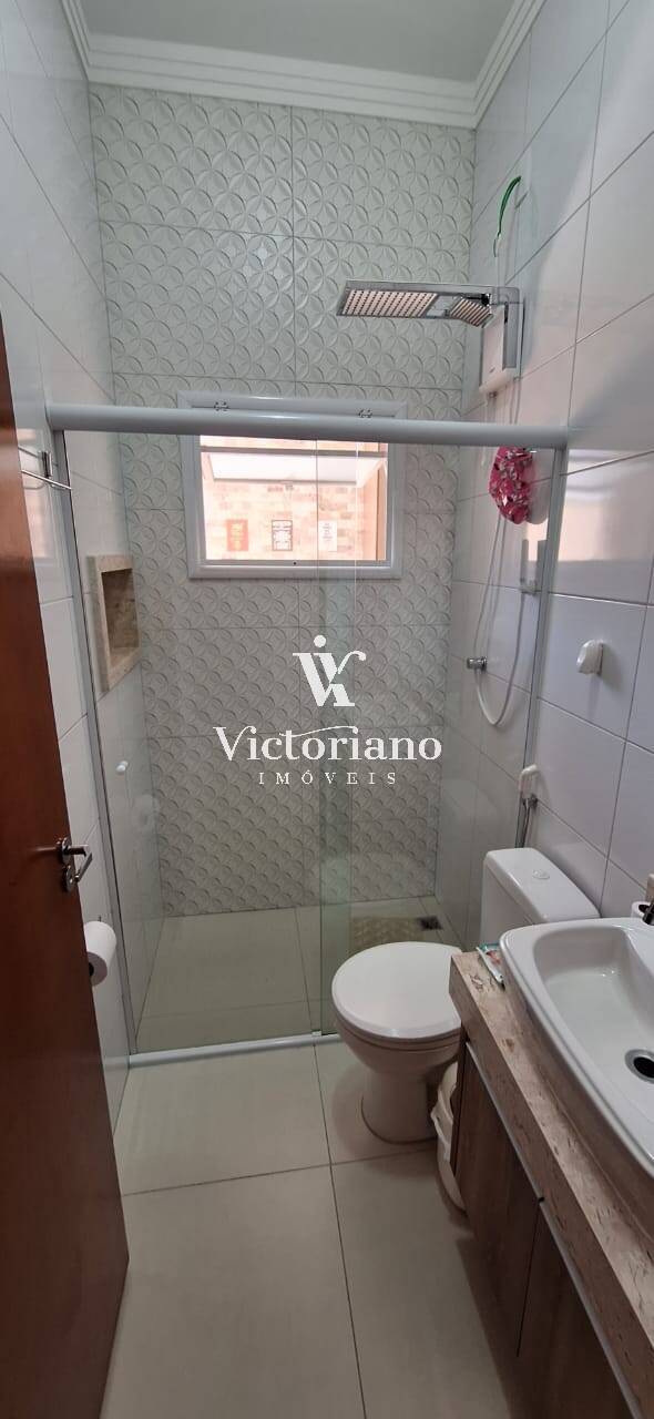 Casa à venda com 3 quartos, 175m² - Foto 8