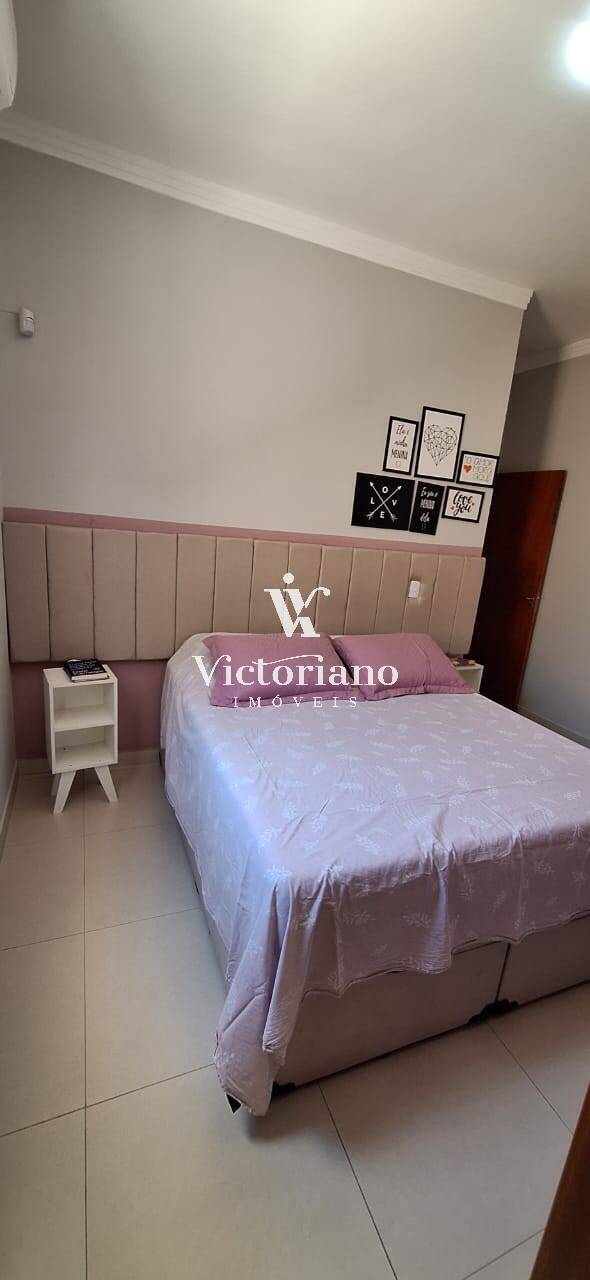 Casa à venda com 3 quartos, 175m² - Foto 13