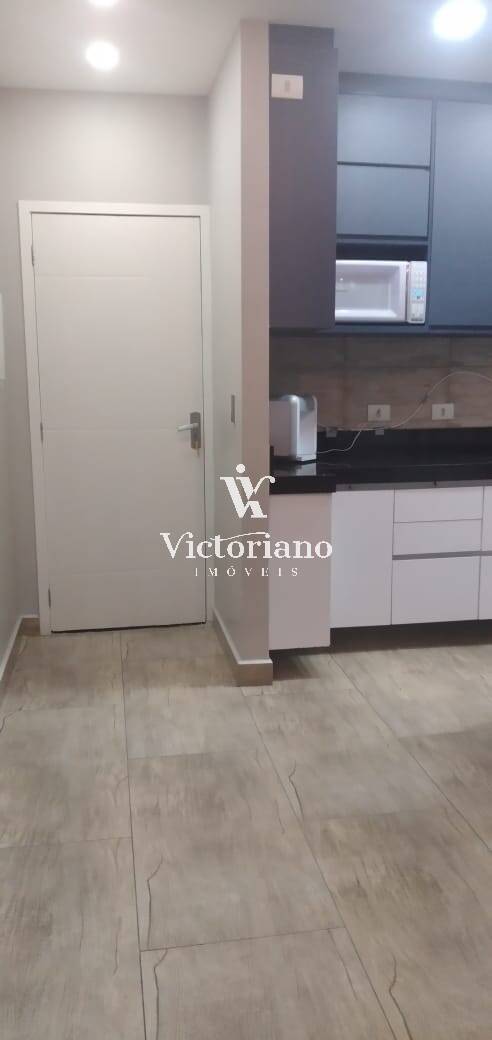 Apartamento à venda com 2 quartos, 64m² - Foto 3