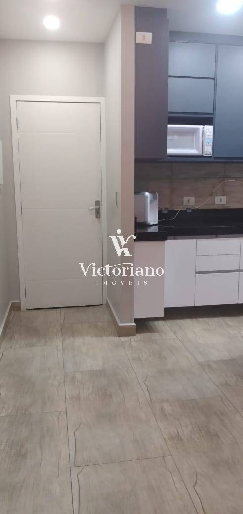 Apartamento à venda com 2 quartos, 64m² - Foto 2