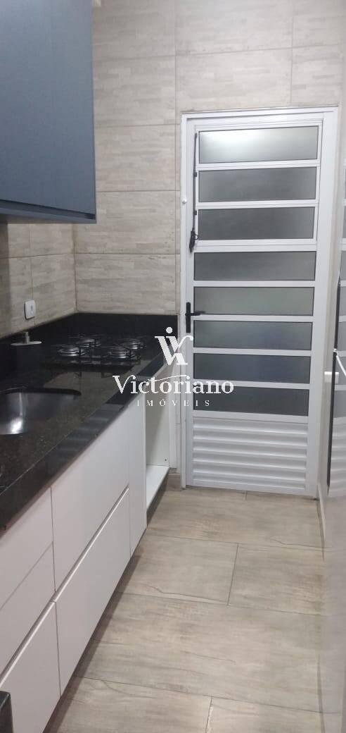 Apartamento à venda com 2 quartos, 64m² - Foto 8