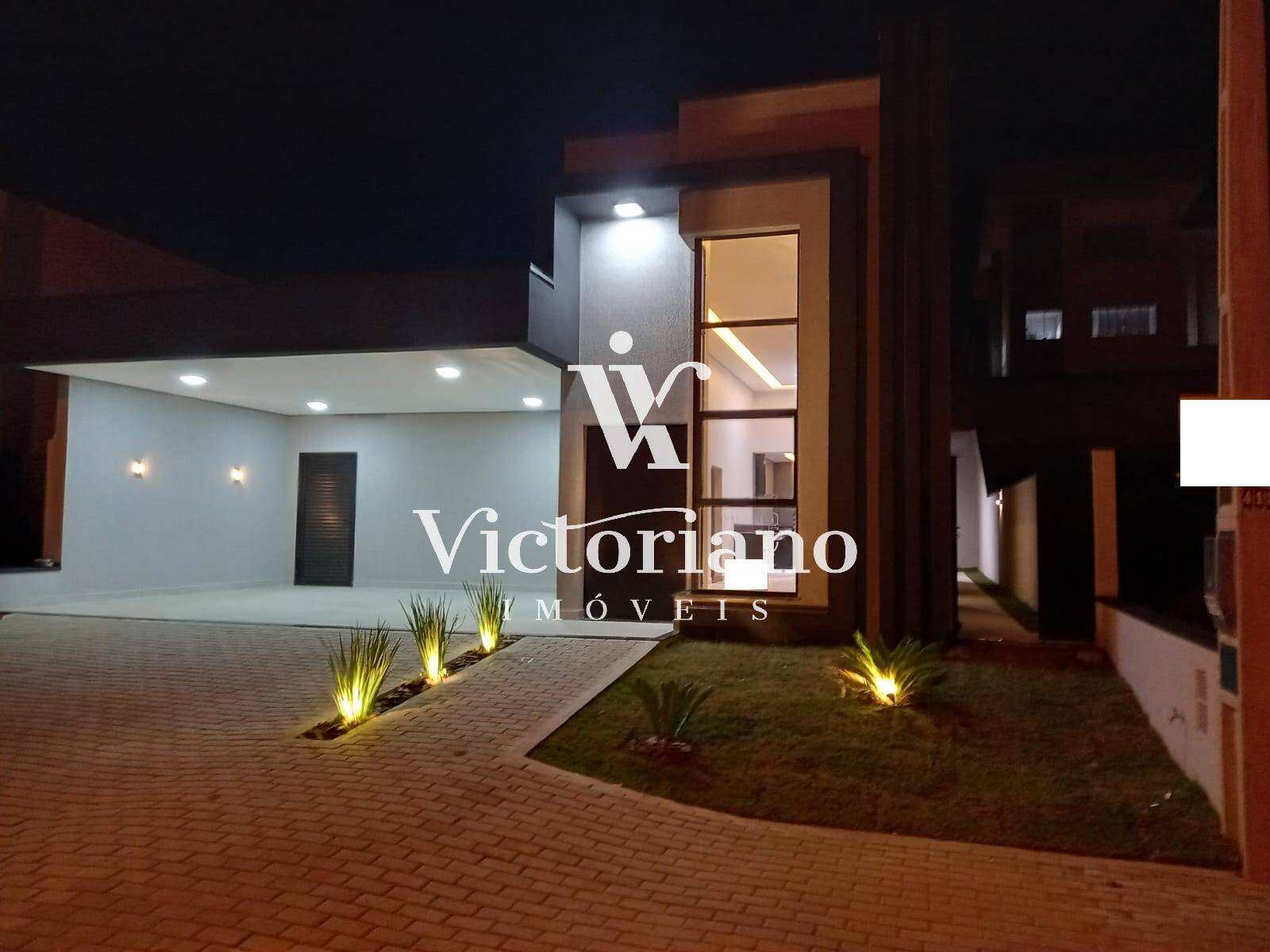 Casa de Condomínio à venda com 3 quartos, 264m² - Foto 3