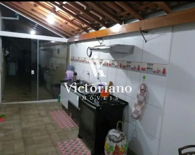 Casa à venda com 3 quartos, 175m² - Foto 5