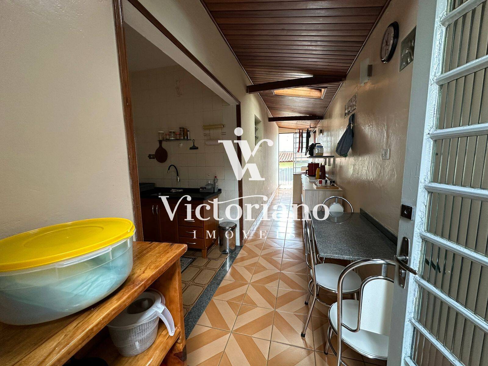 Casa à venda com 3 quartos, 108m² - Foto 10