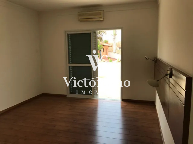 Casa de Condomínio à venda com 4 quartos, 330m² - Foto 7