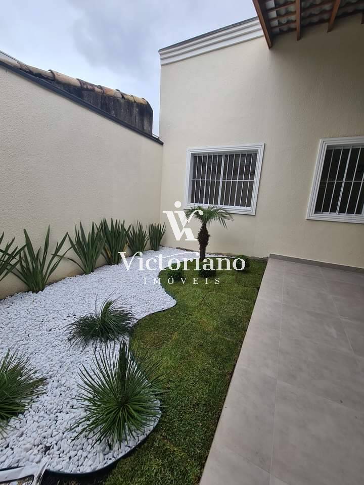 Casa à venda com 3 quartos, 175m² - Foto 3