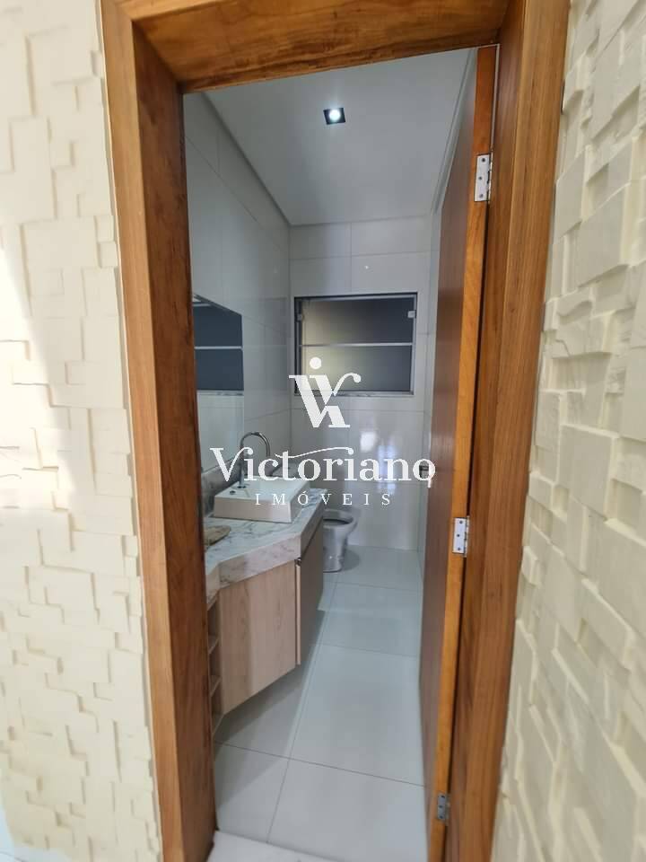 Casa à venda com 3 quartos, 250m² - Foto 6