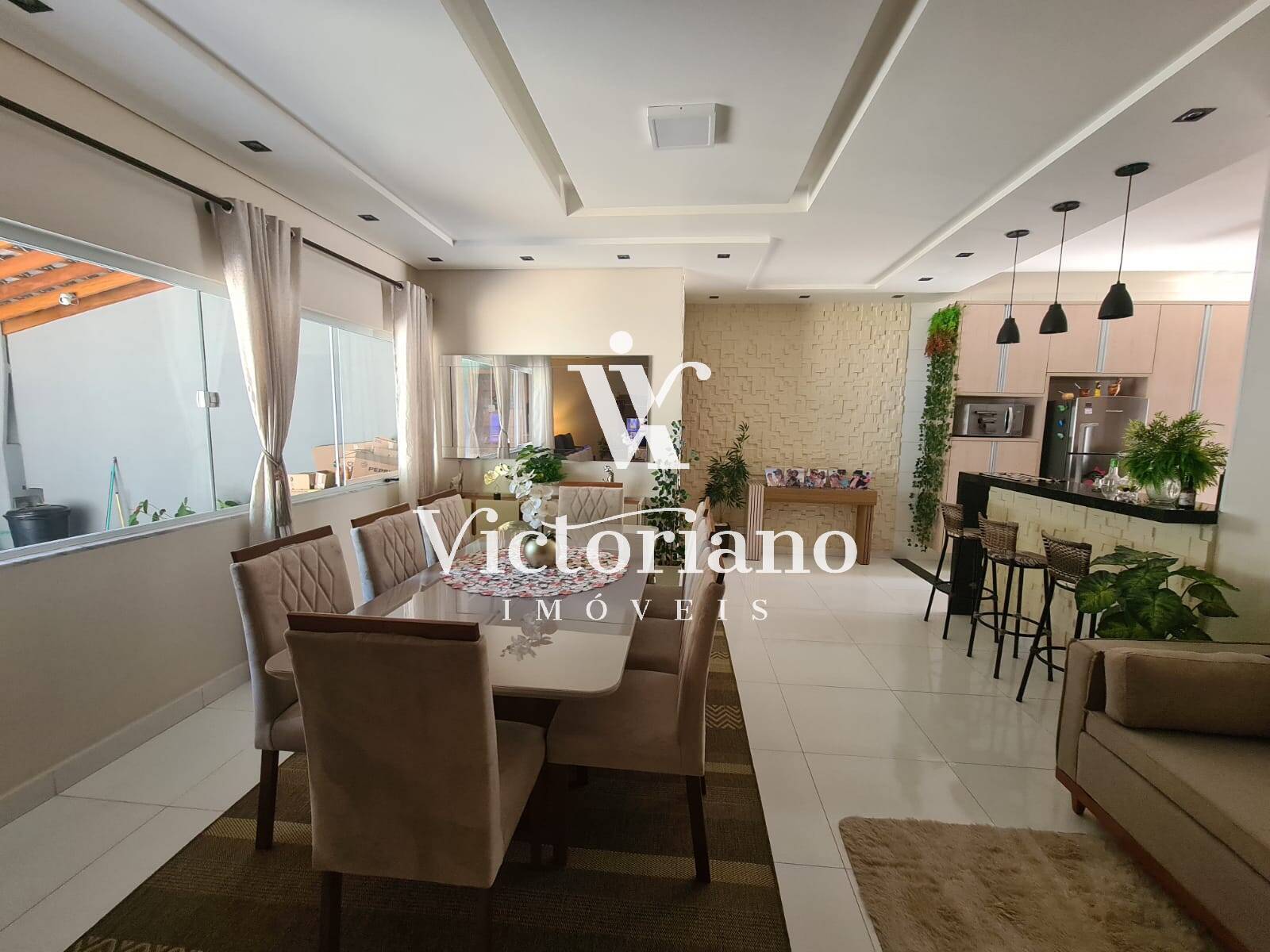 Casa à venda com 3 quartos, 250m² - Foto 11