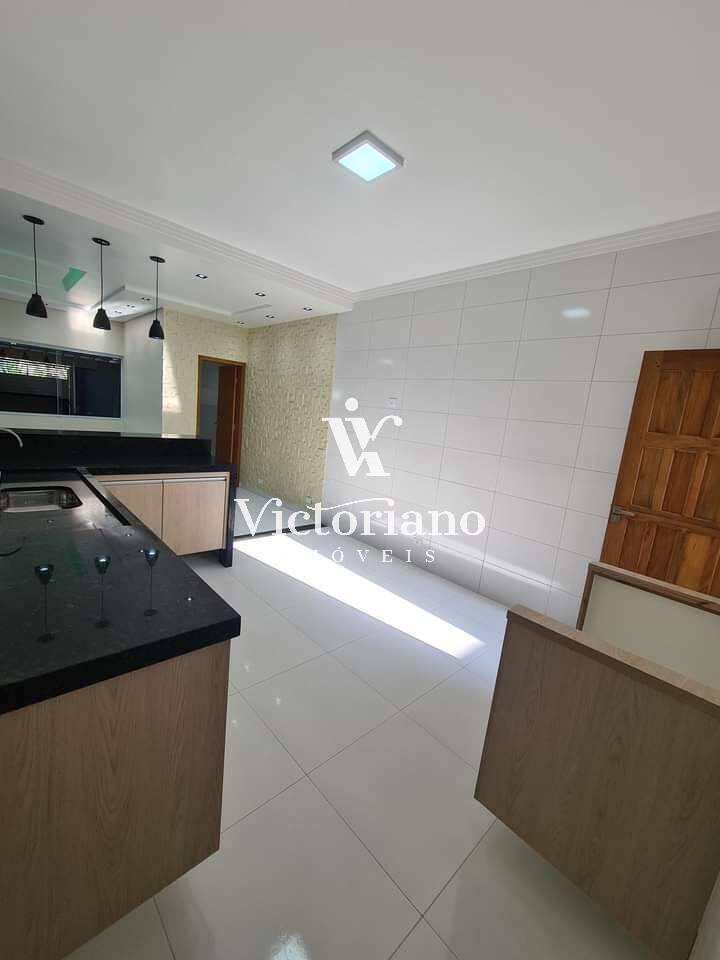 Casa à venda com 3 quartos, 250m² - Foto 17