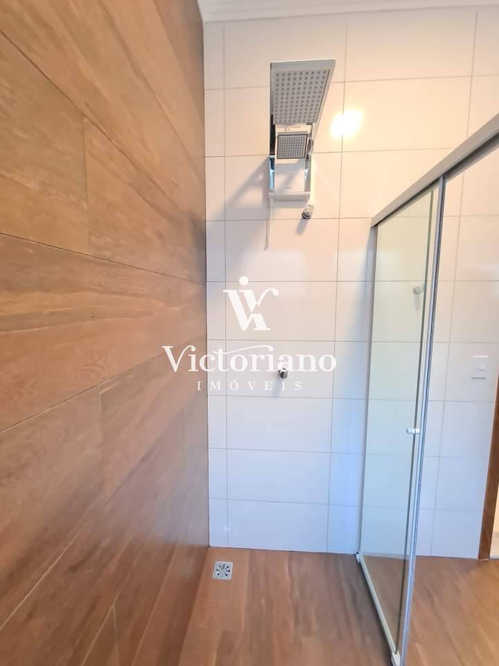 Casa à venda com 3 quartos, 250m² - Foto 25