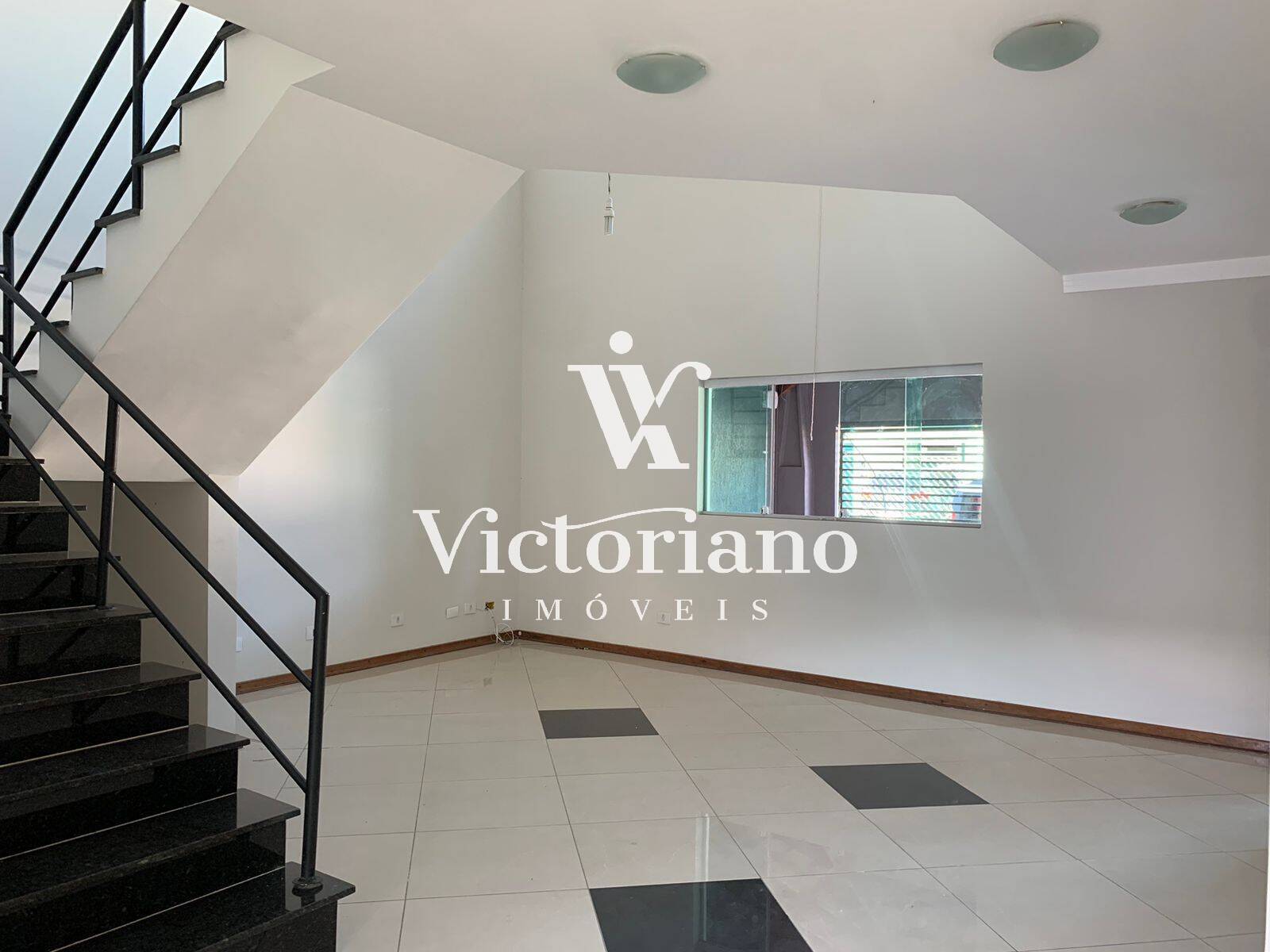 Casa à venda com 4 quartos, 250m² - Foto 10