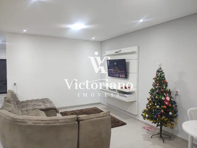 Casa de Condomínio à venda com 3 quartos, 250m² - Foto 4