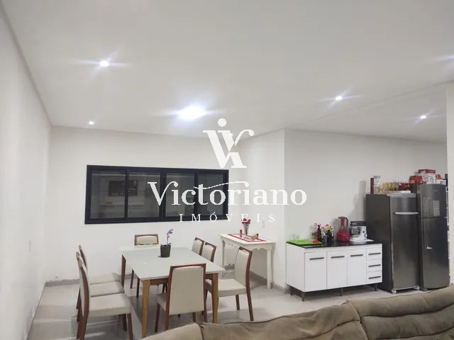 Casa de Condomínio à venda com 3 quartos, 250m² - Foto 5