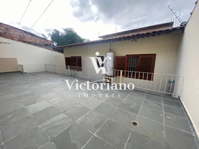 Casa à venda com 3 quartos, 265m² - Foto 16