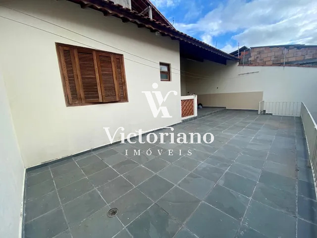 Casa à venda com 3 quartos, 265m² - Foto 17