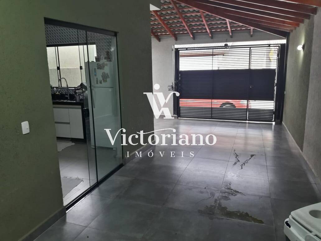 Casa à venda com 2 quartos, 140m² - Foto 6