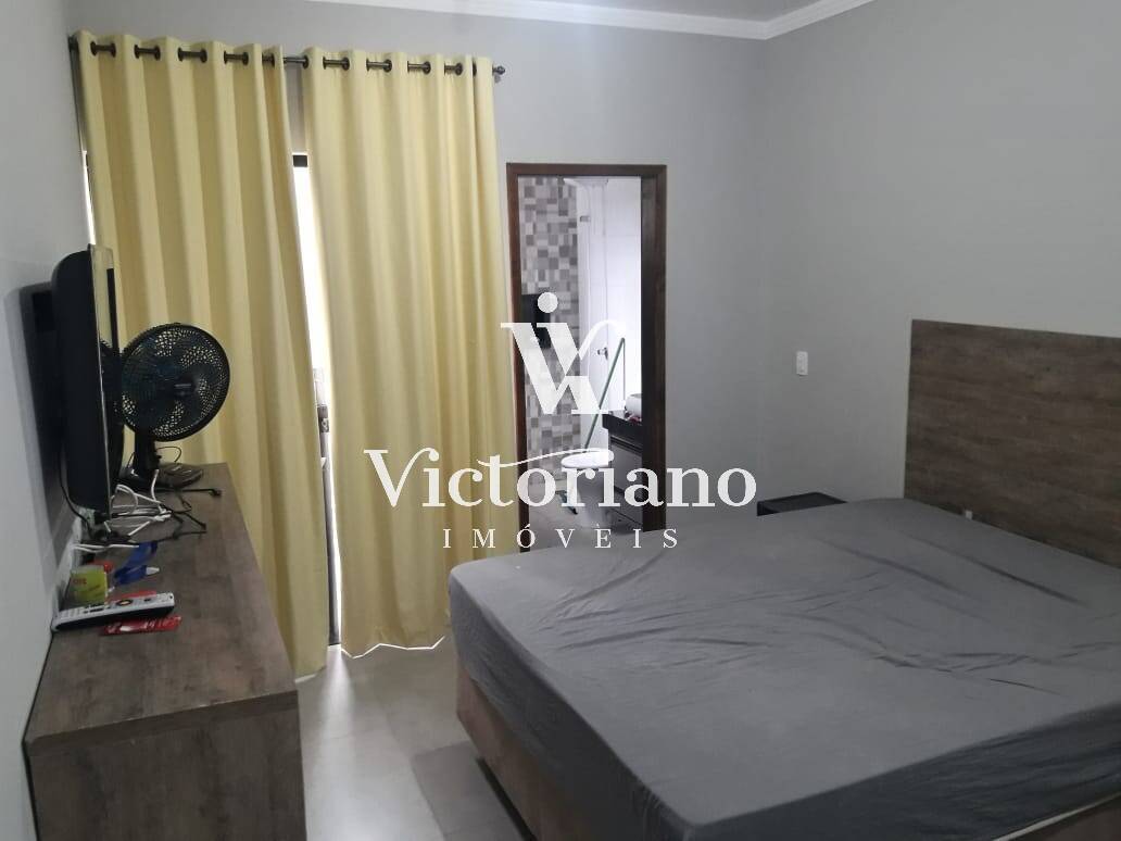 Casa à venda com 2 quartos, 140m² - Foto 18