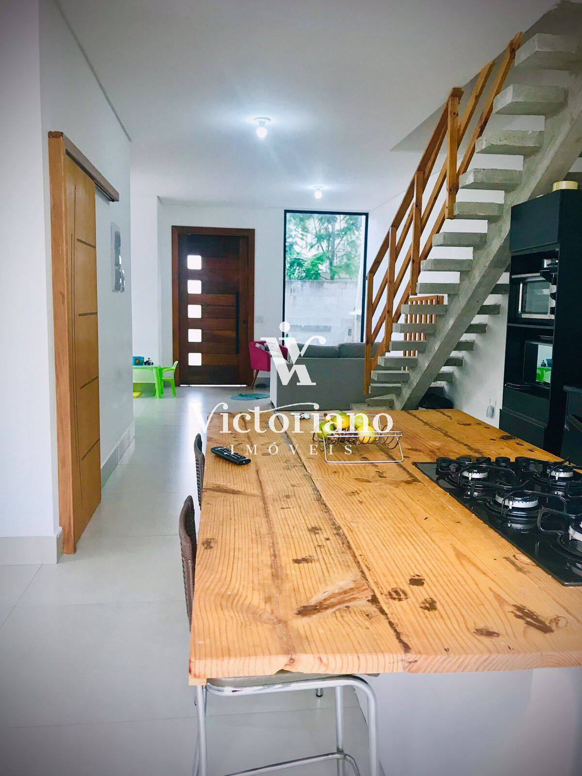 Casa à venda com 3 quartos, 250m² - Foto 6