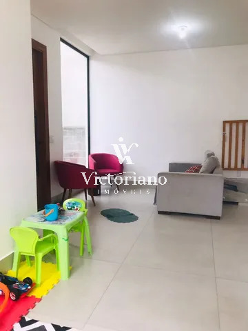 Casa à venda com 3 quartos, 250m² - Foto 3