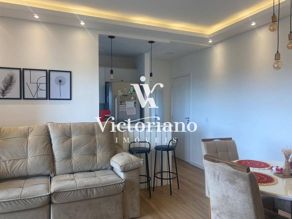 Apartamento à venda com 2 quartos, 62m² - Foto 1