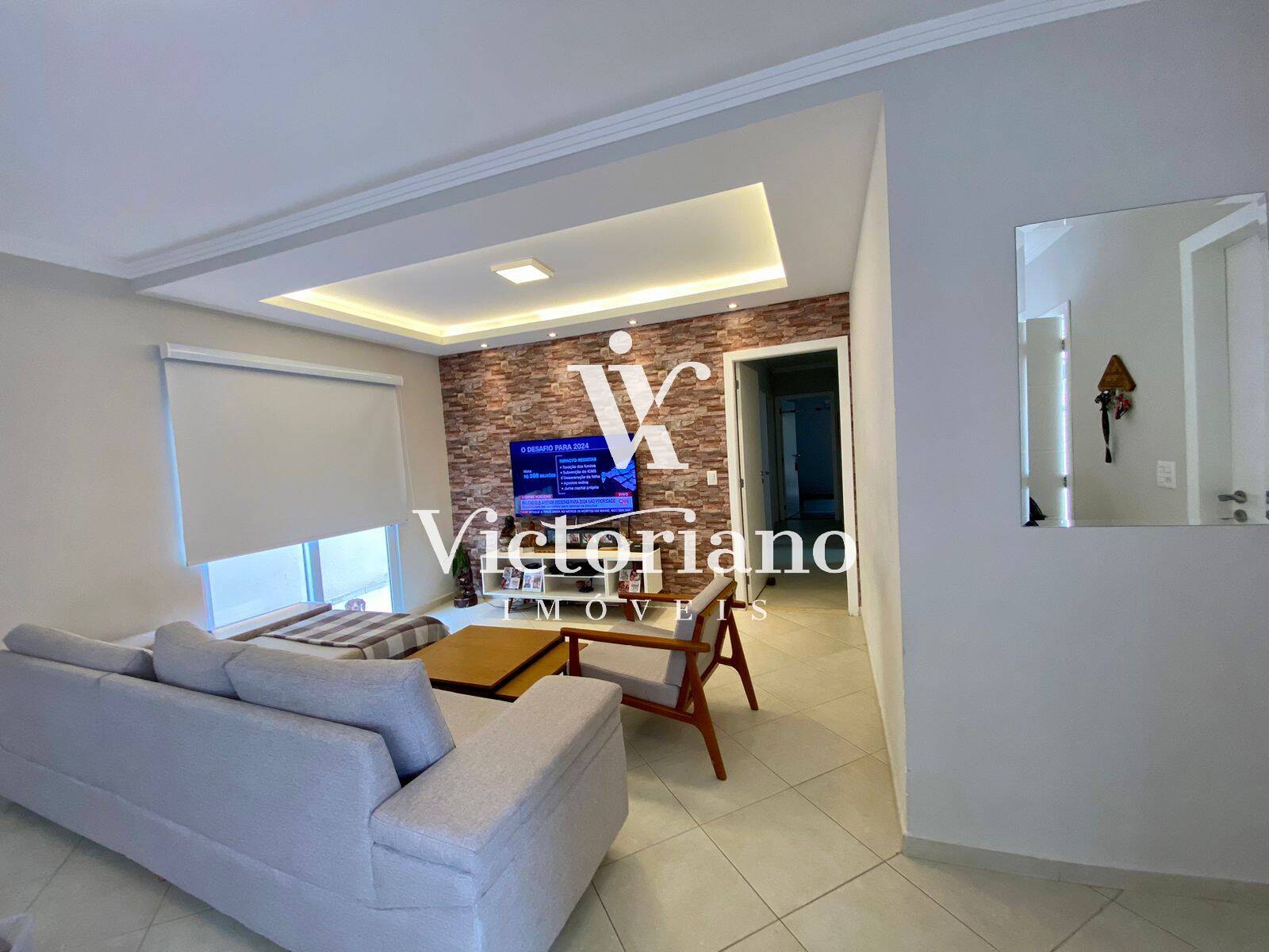 Casa à venda com 3 quartos, 250m² - Foto 4