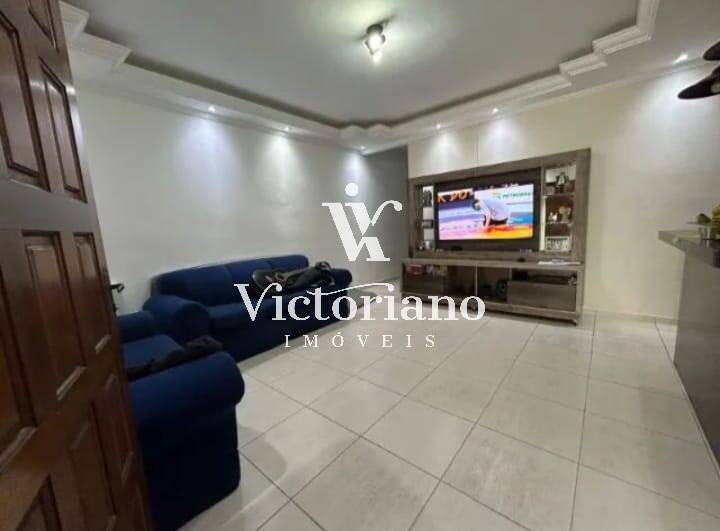 Casa à venda com 3 quartos, 175m² - Foto 2