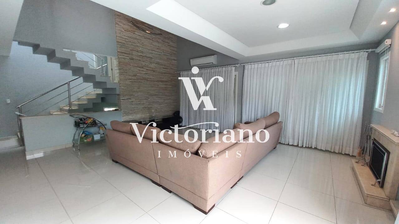 Casa de Condomínio à venda com 5 quartos, 280m² - Foto 2