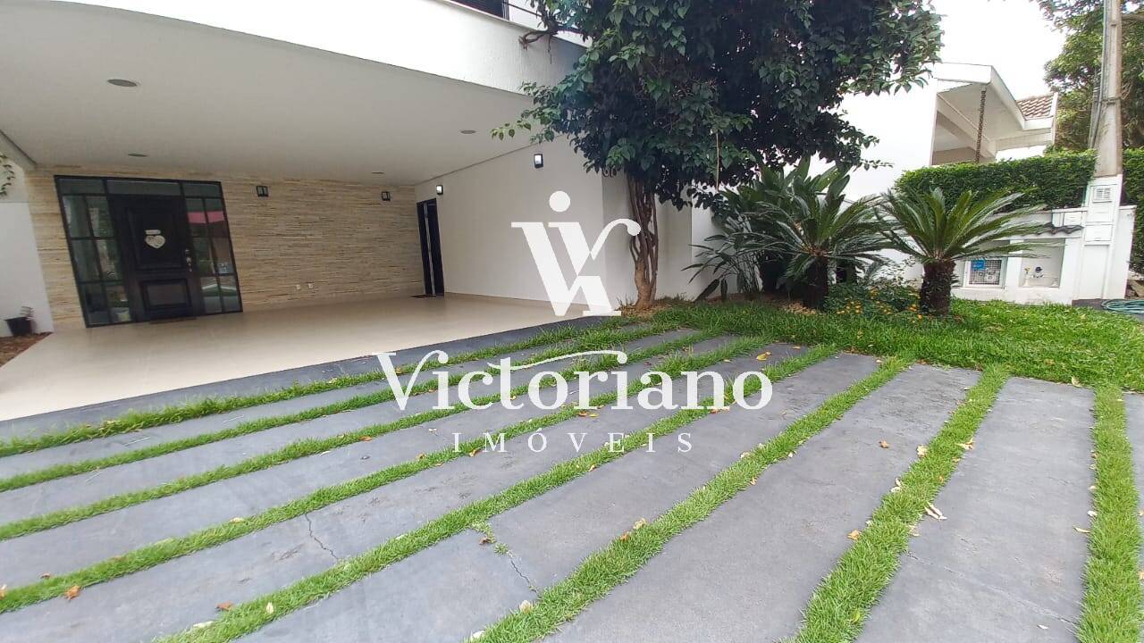 Casa de Condomínio à venda com 5 quartos, 280m² - Foto 4