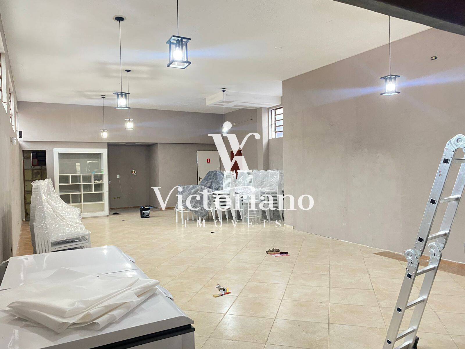 Casa à venda com 4 quartos, 260m² - Foto 28