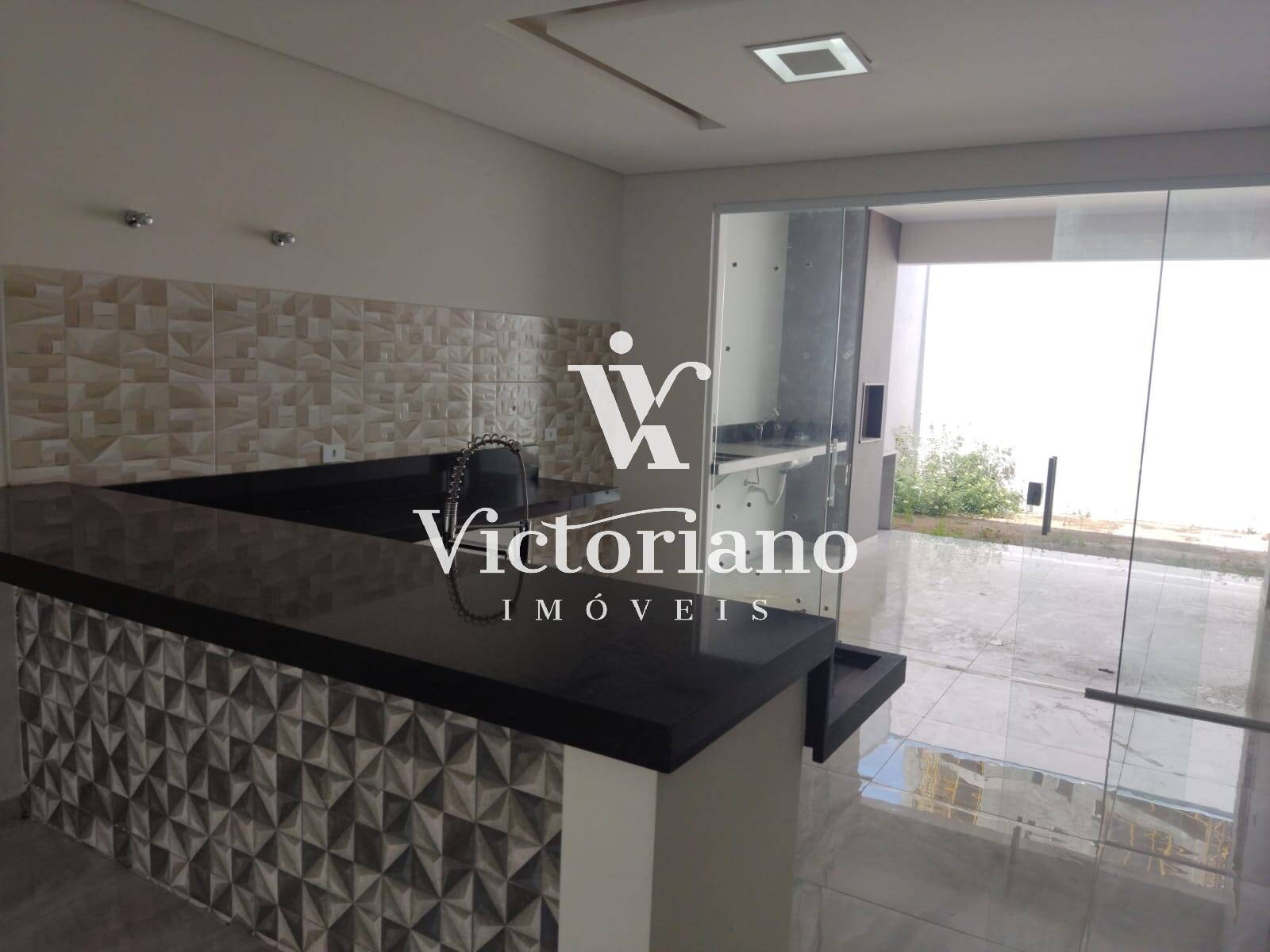 Casa à venda com 3 quartos, 250m² - Foto 8