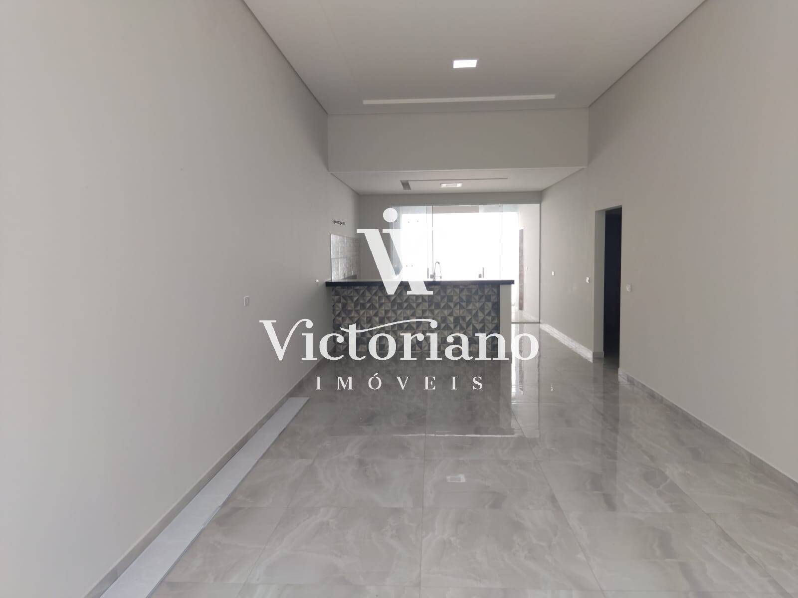 Casa à venda com 3 quartos, 250m² - Foto 7