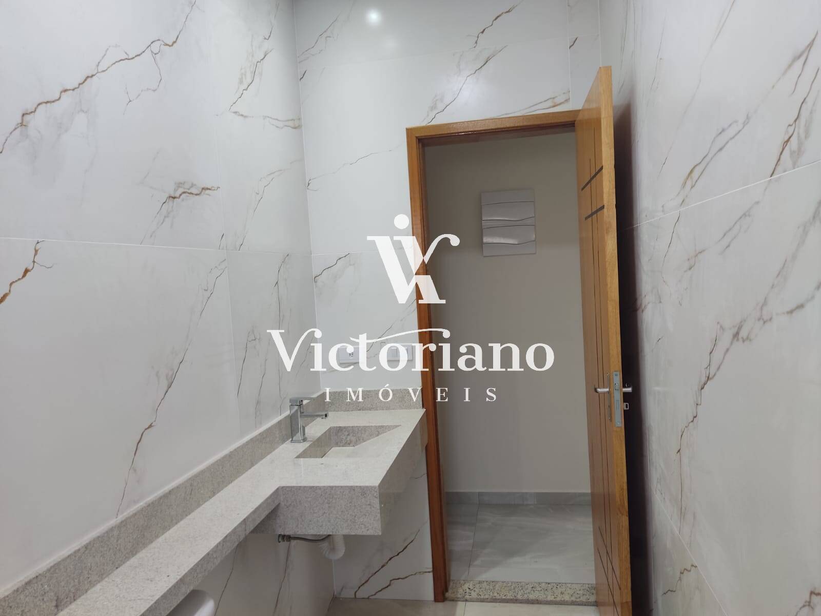 Casa à venda com 3 quartos, 250m² - Foto 10